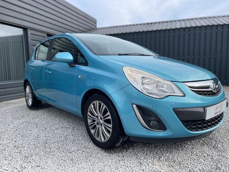 VAUXHALL CORSA 1.4 16V SE Euro 5 5dr