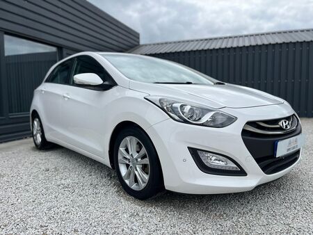 HYUNDAI I30 1.6 CRDi Blue Drive Style Nav Euro 5 (s/s) 5dr