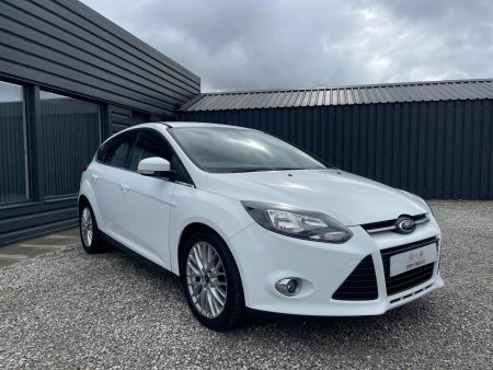 FORD FOCUS 1.0T EcoBoost Zetec Euro 5 (s/s) 5dr