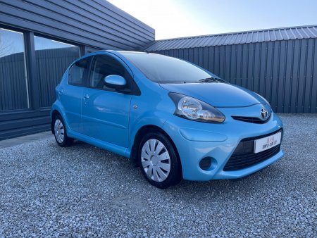 TOYOTA AYGO 1.0 VVT-i Move Euro 5 5dr