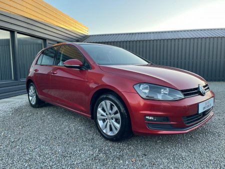 VOLKSWAGEN GOLF 2.0 TDI BlueMotion Tech SE Euro 5 (s/s) 5dr