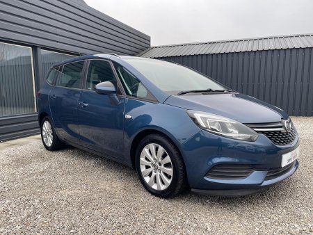 VAUXHALL ZAFIRA TOURER 1.4i Turbo Design Euro 6 5dr