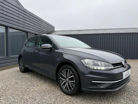 VOLKSWAGEN GOLF 2.0 TDI BlueMotion Tech SE Nav Euro 6 (s/s) 5dr